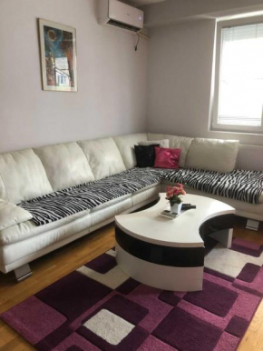 Sara Apartman